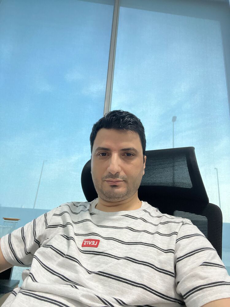  54558806  Alan, 42 ,    