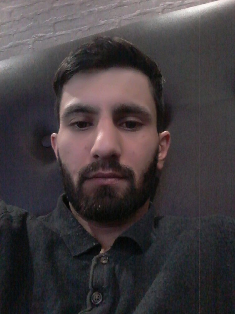  18339846  Karem, 33 ,    