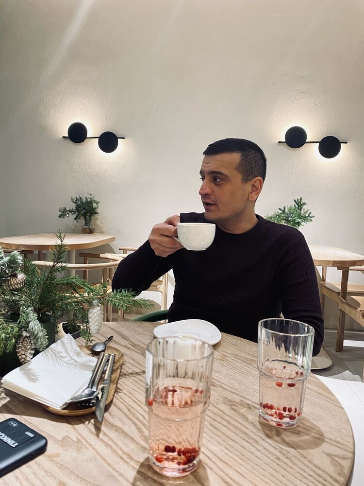 ���������� ������, ���� ������� Parviz, 33 ����, ������������ 