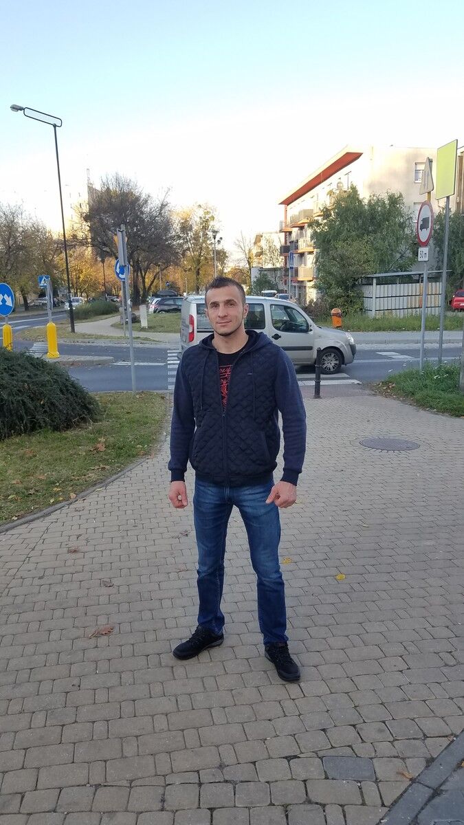  18247266  Professional, 35 ,    Gliwice