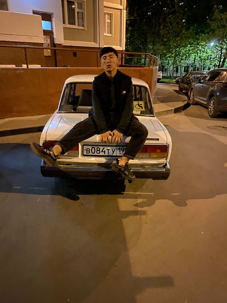  34588046  , 22 ,    