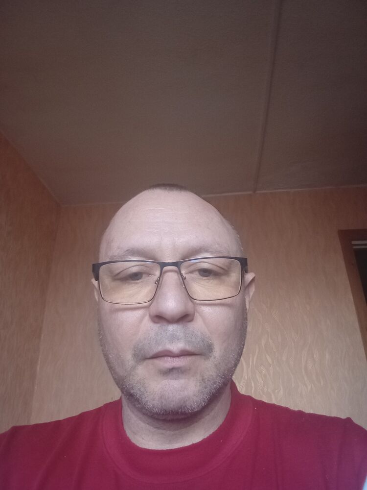  52556946  , 44 ,    -