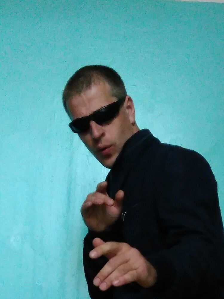  ,   Leo, 45 ,   ,   , c , 