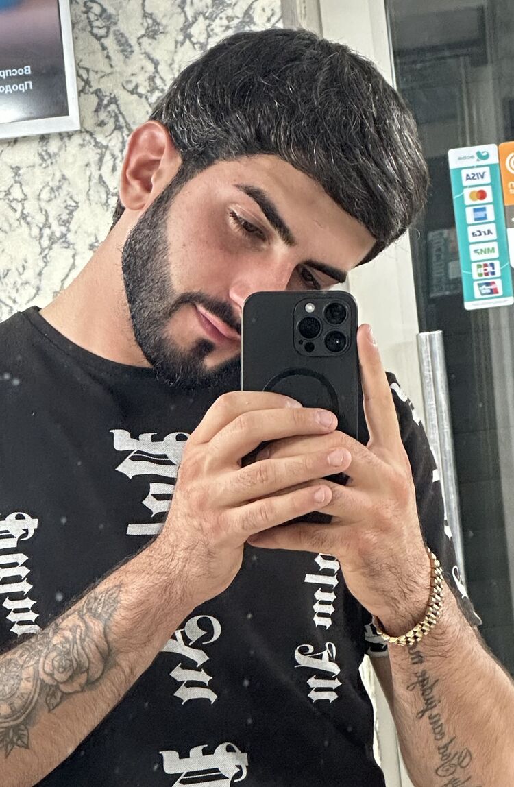  ,   Narek, 22 ,   ,   , 