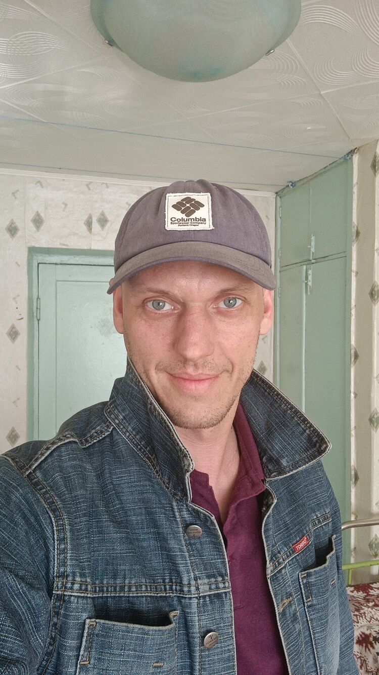  -,   Sergei, 41 ,   