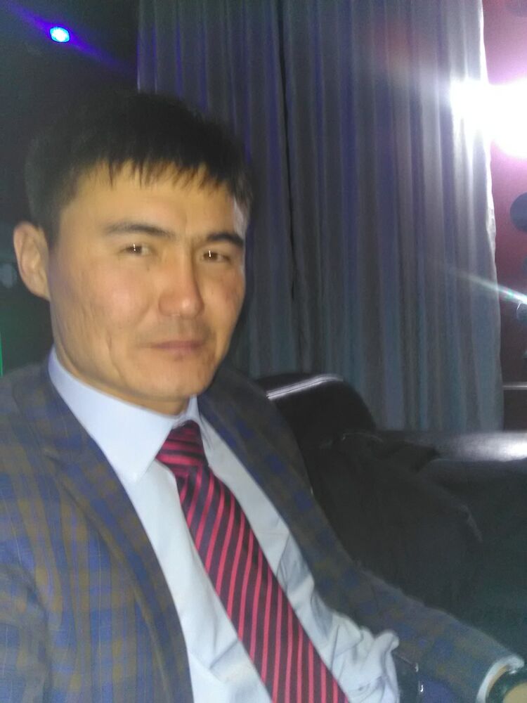  8626086  Erzhan, 39 ,    