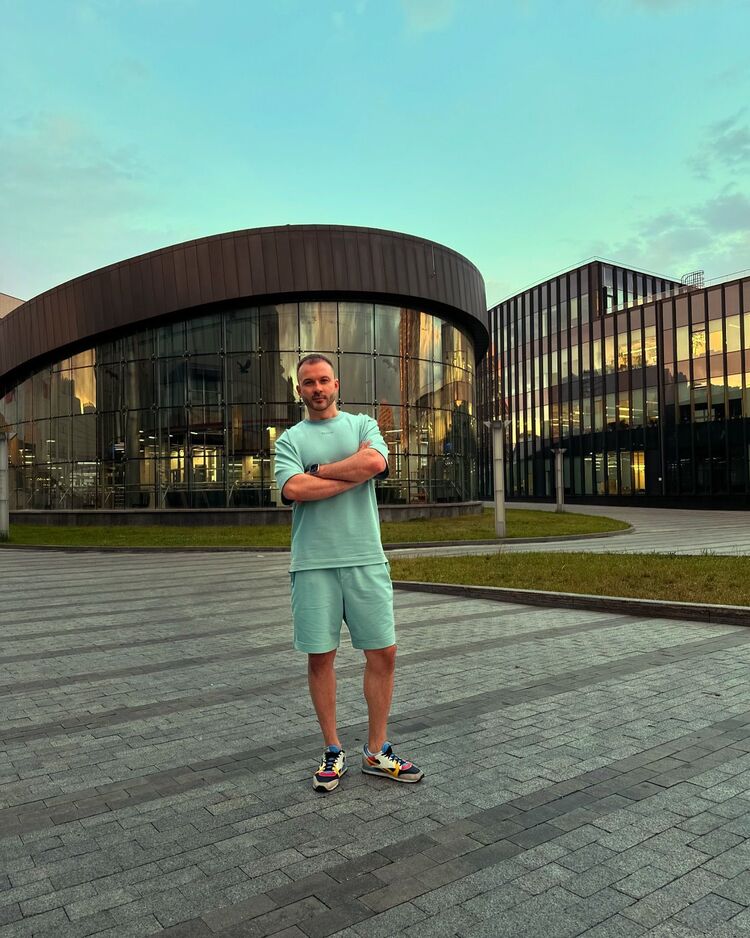 ���� 47702656 ������� ������, 37 ���, ���� ���������� � ������