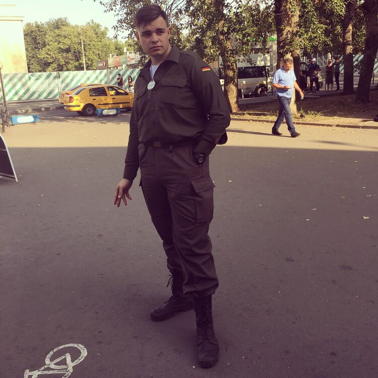  10772286  Moritz, 26 ,    