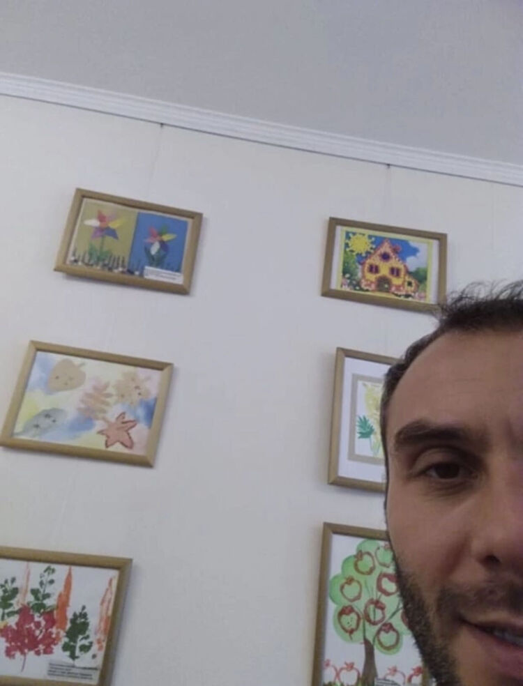  30259186  , 39 ,    