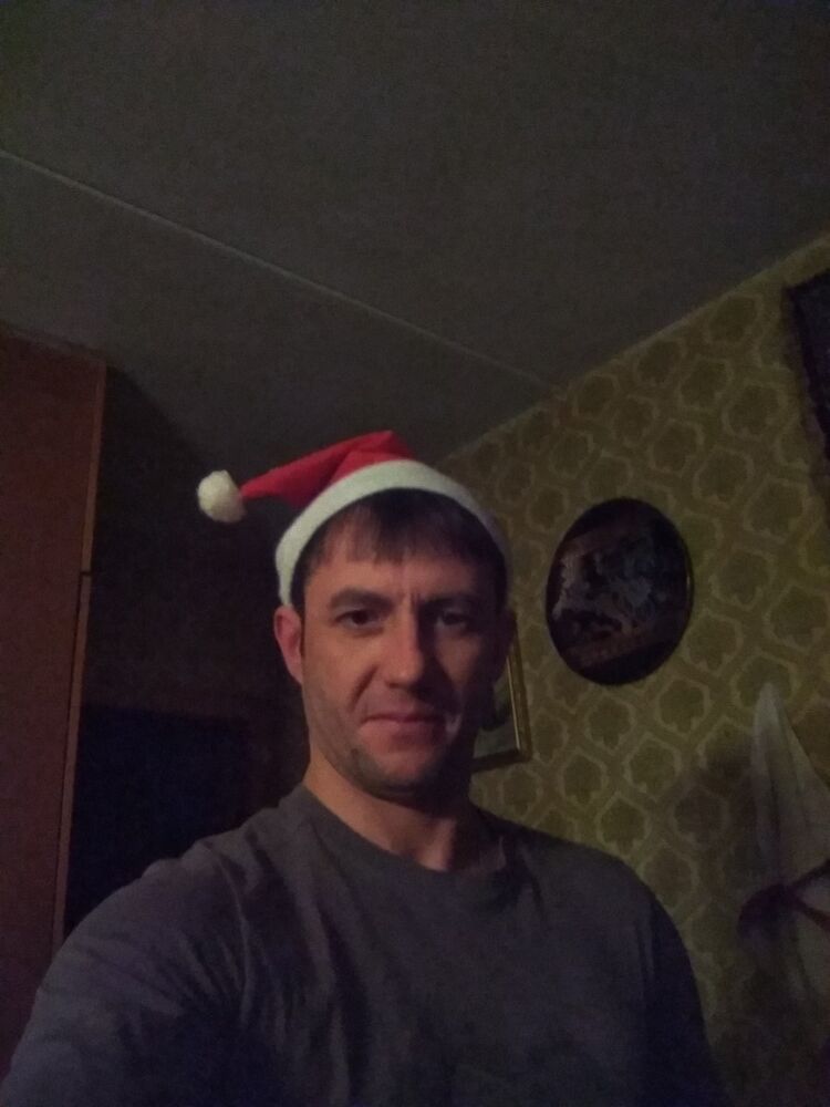  14625146  SLAVKA, 45 ,    