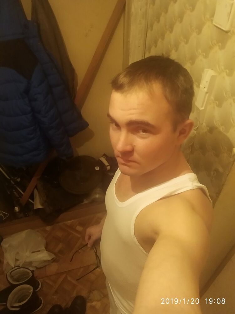  14925966  Maks, 34 ,    