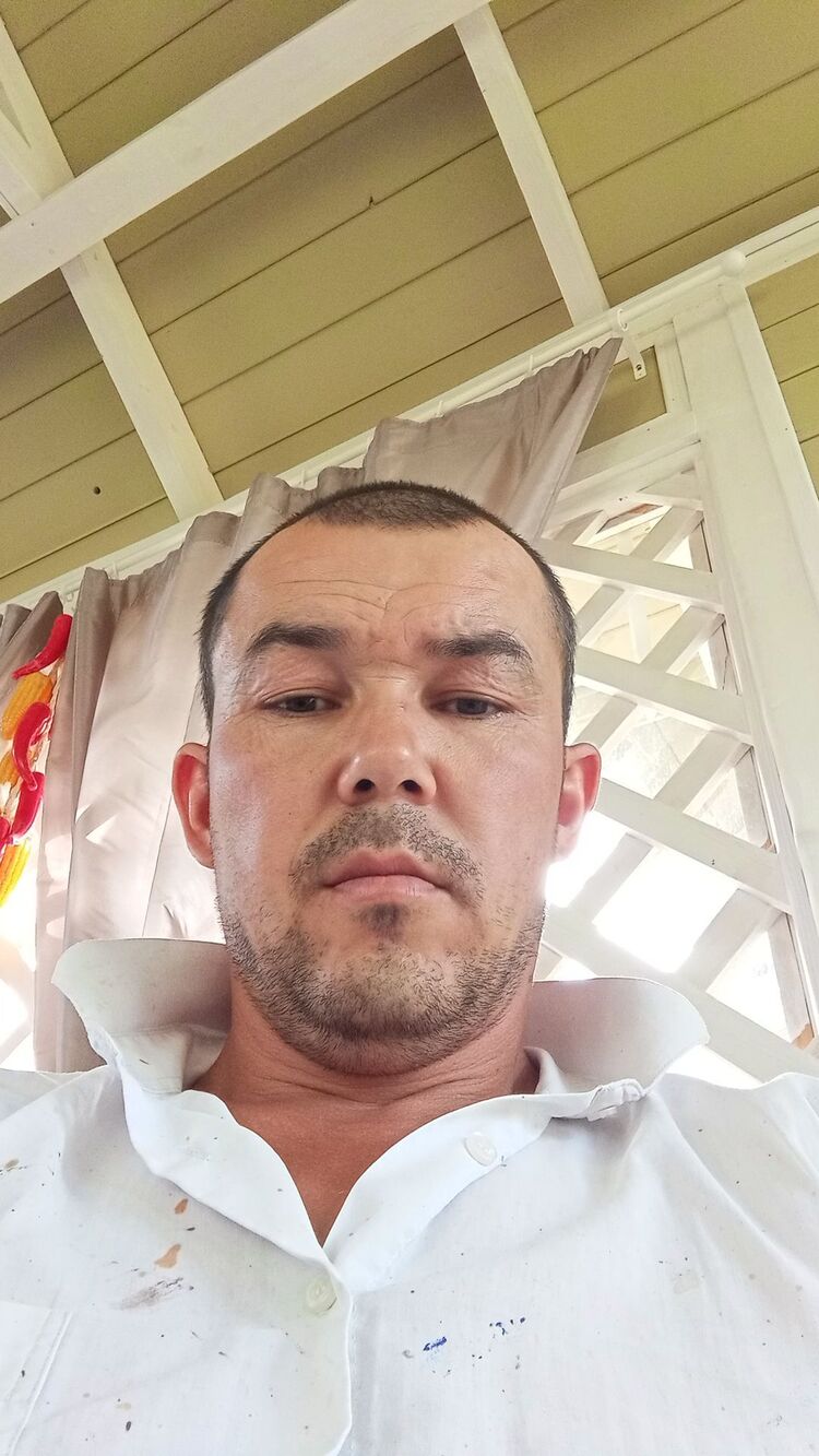  53193516  Gulom, 36 ,    