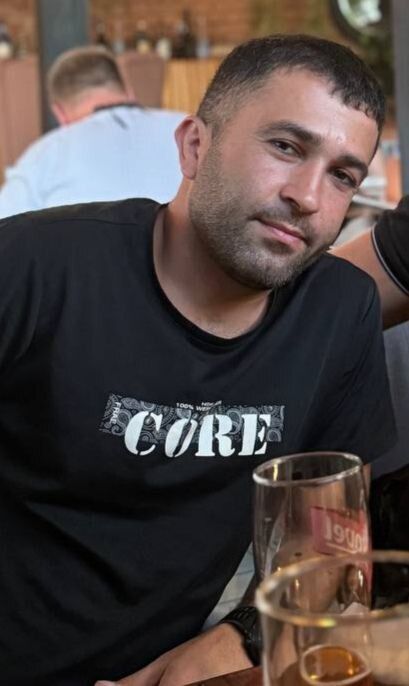  46959816  Daud, 32 ,    