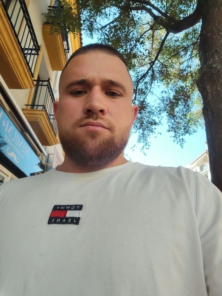  54642816  Oleh, 29 ,    Marbella