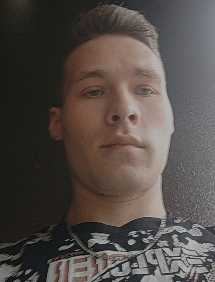  48104756  , 21 ,    