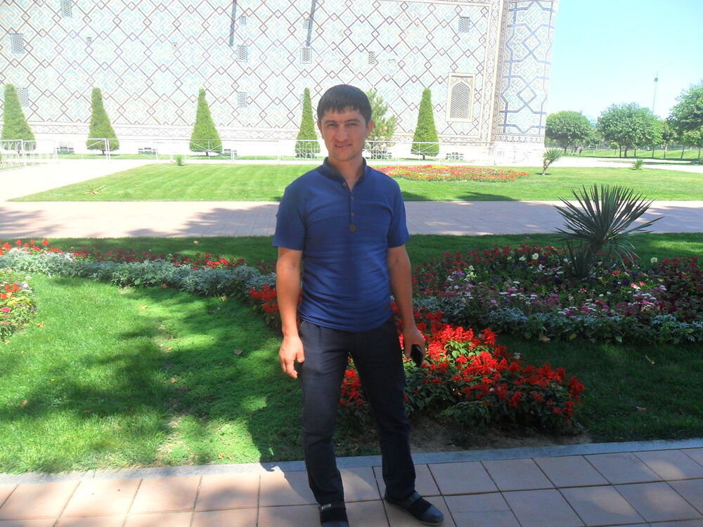  ,   Yuri, 33 ,  