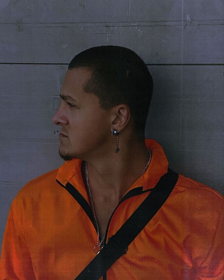 ���� 25706946 ������� ���, 33 ����, ���� ���������� � �����-����������