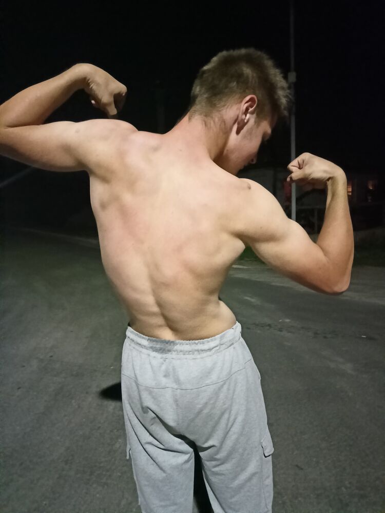  48713456  Zhenya, 21 ,    