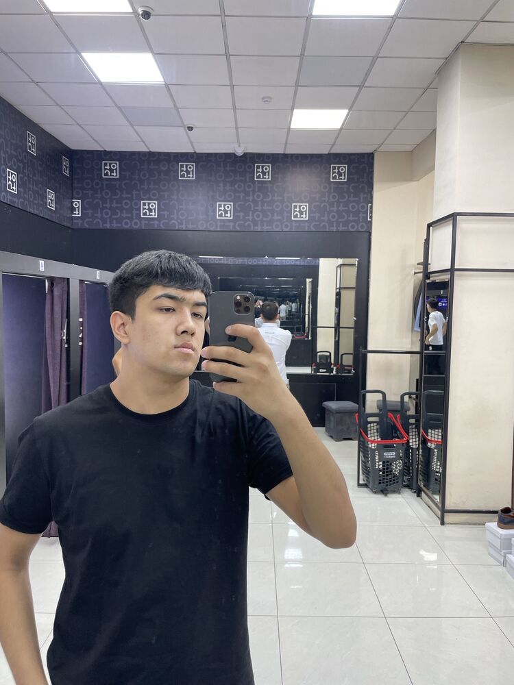  54748556  Anzor, 22 ,    