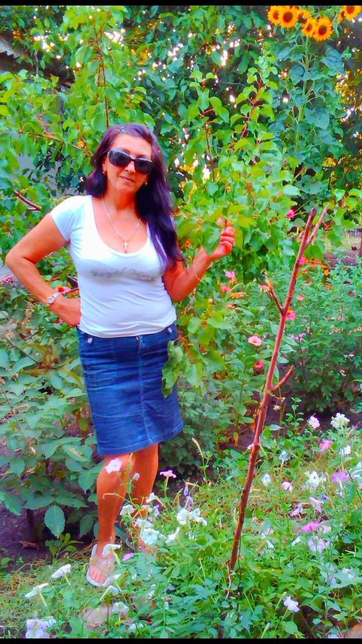  38203156  Nina, 58 ,    