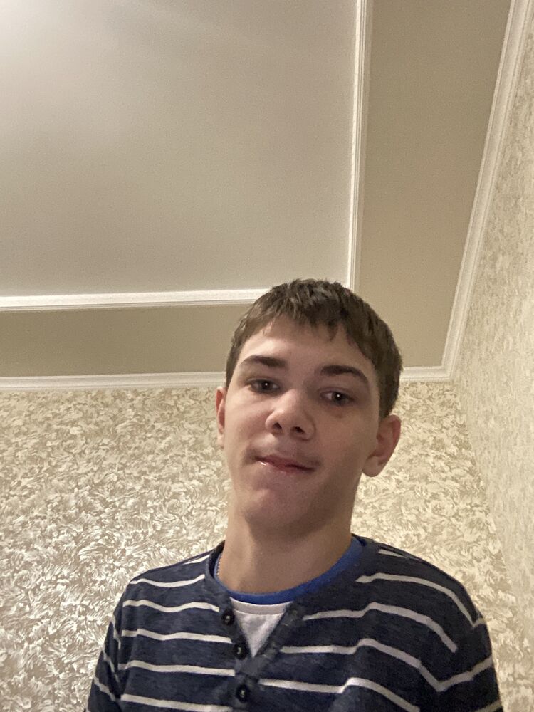  ,   Oleg, 20 ,   ,   