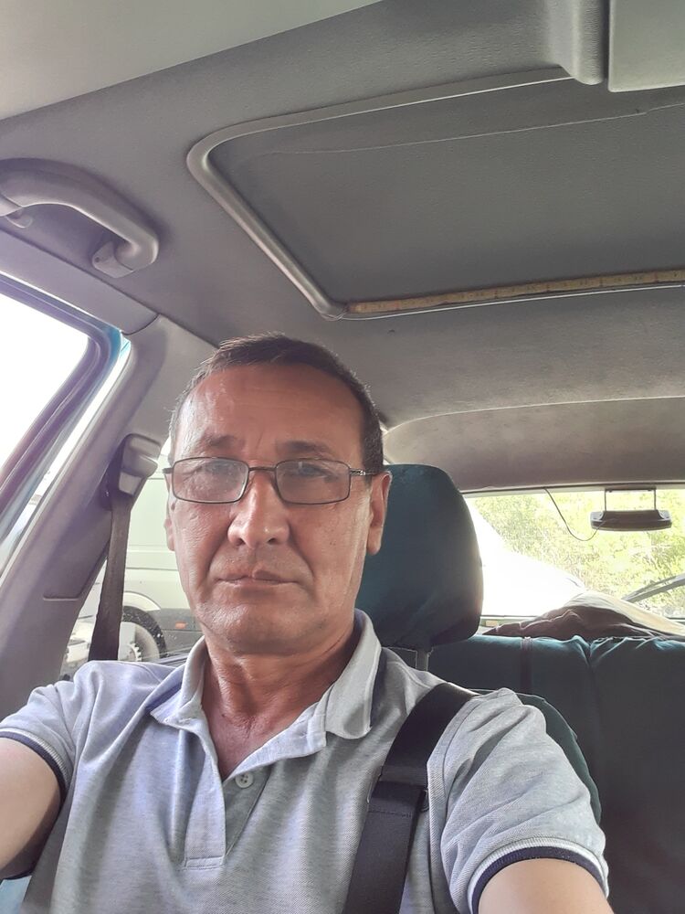 37963126  Zhan, 61 ,    