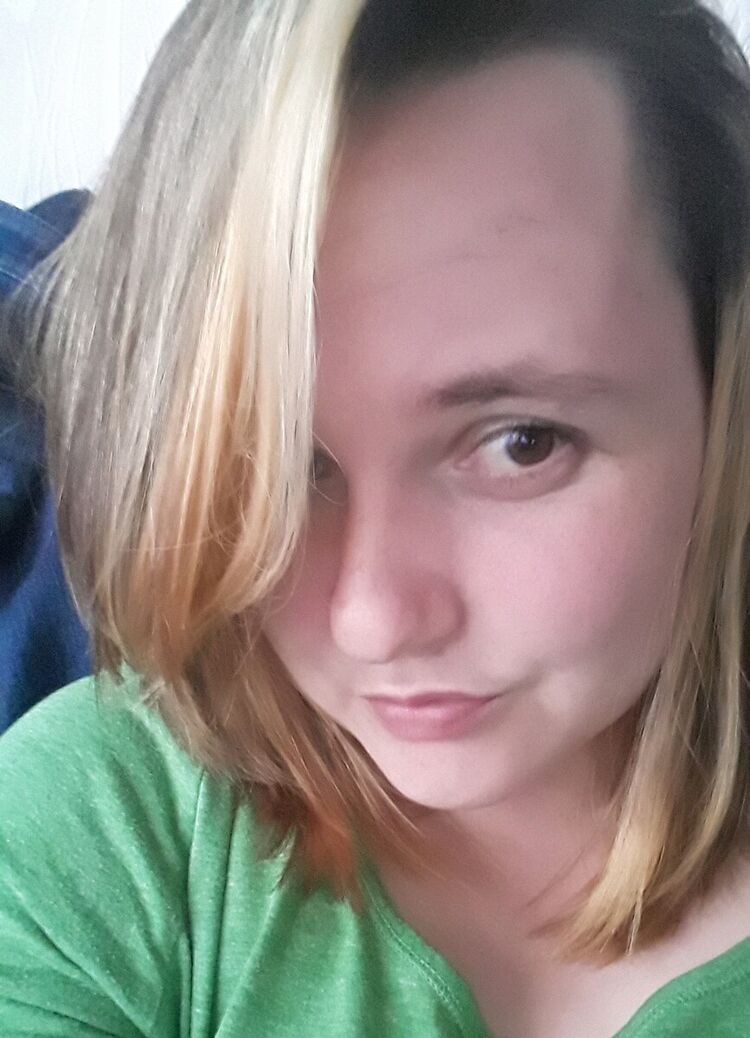  20048686  , 32 ,    