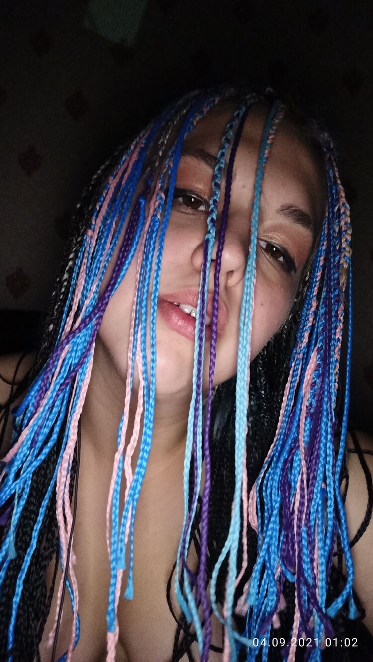  28054596  Evelina, 24 ,    --