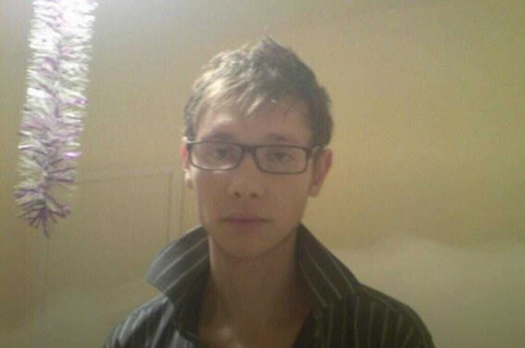  31770926  , 39 ,    -