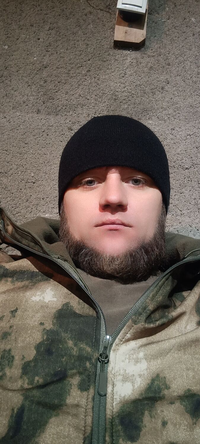  41785616  Nigassai, 33 ,    