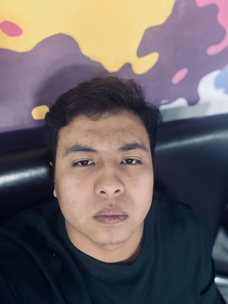  ,   Nurik, 24 ,   ,   