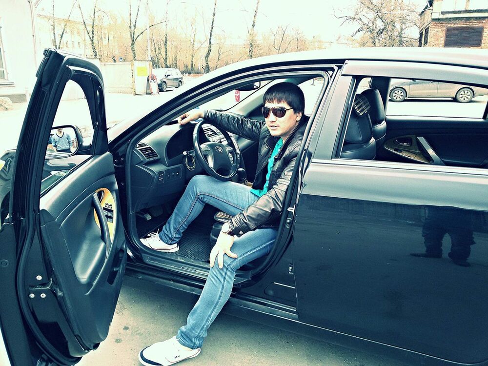 23772756  Timur, 31 ,    