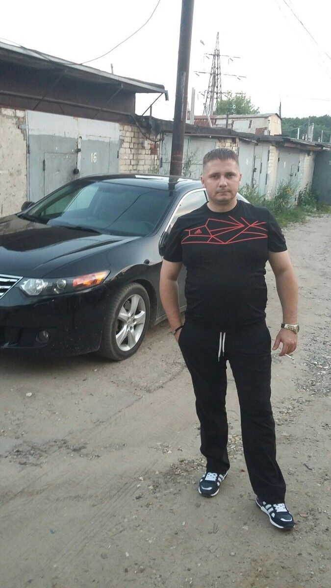  ,   Serj, 41 ,   ,   , c 