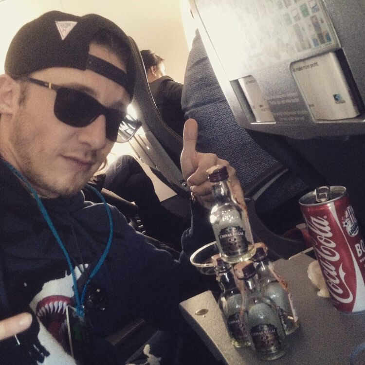  15020666  KiraAtambaev, 34 ,    