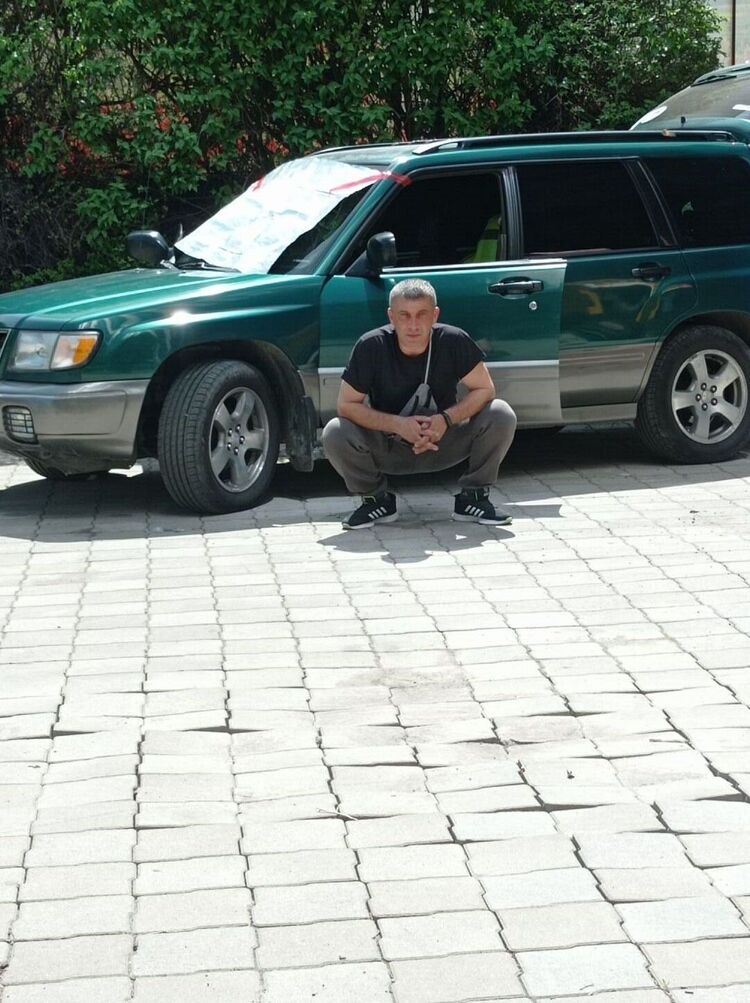  47030946  , 42 ,    