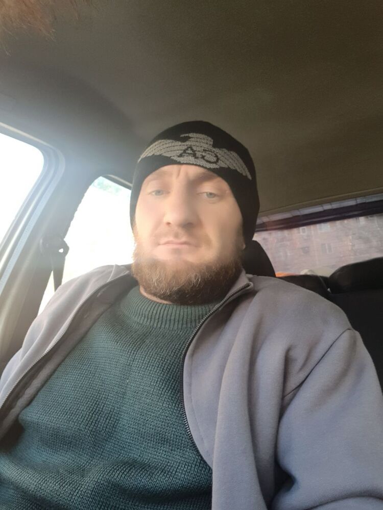  ,   Ali, 35 ,   ,   