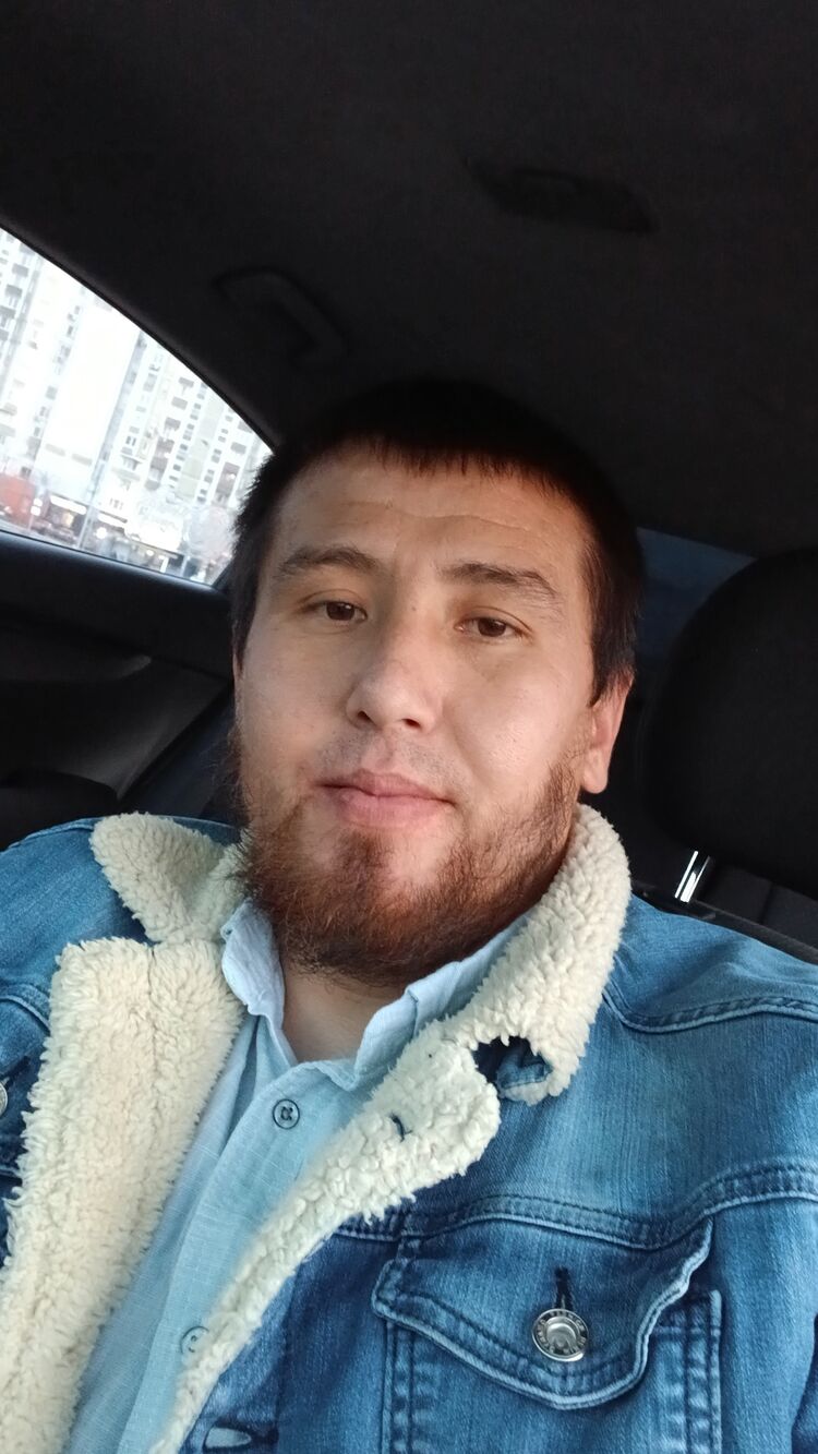  52061046  Ali, 45 ,    