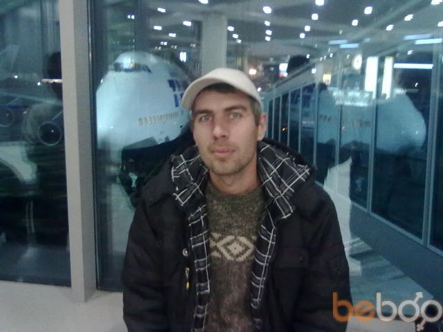  ,   Garik, 44 ,   