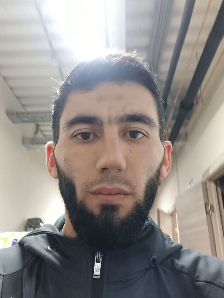  49148646  , 29 ,    