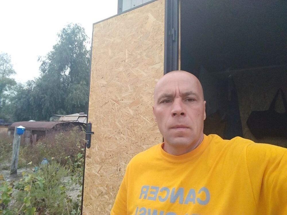 ,   Kolia, 54 ,   ,   , c 