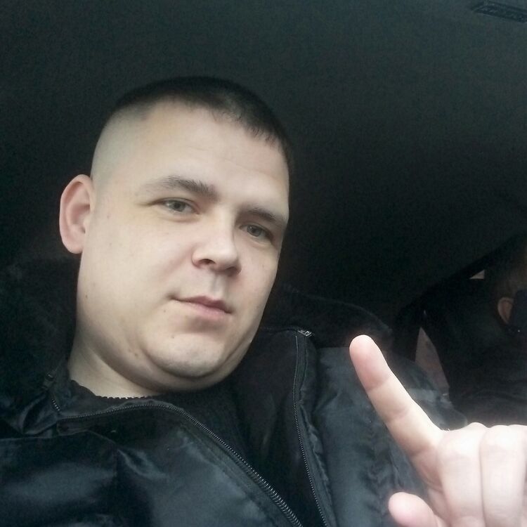  26337586  Vlad, 34 ,    