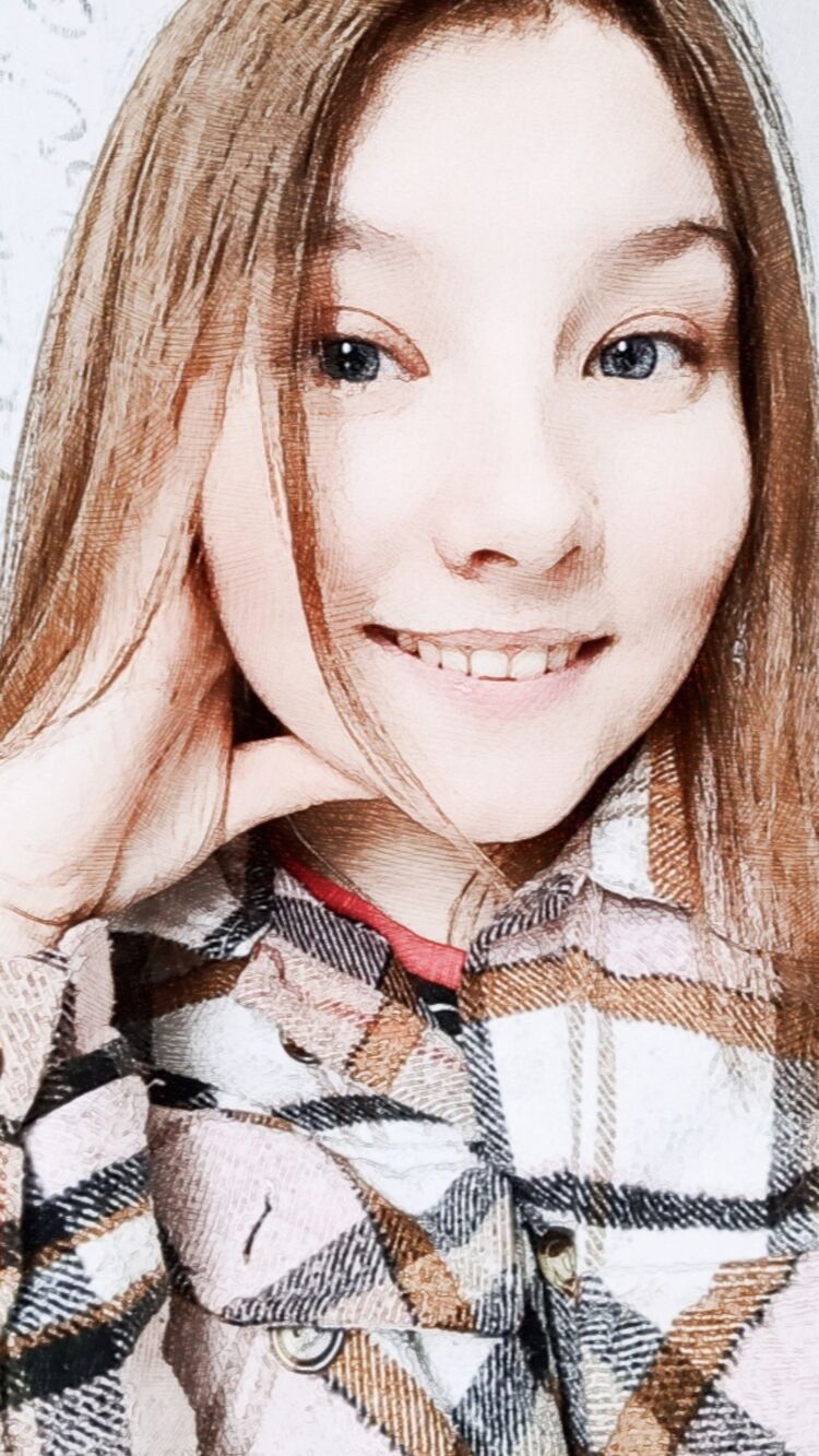  ,   Anastasia, 24 ,  