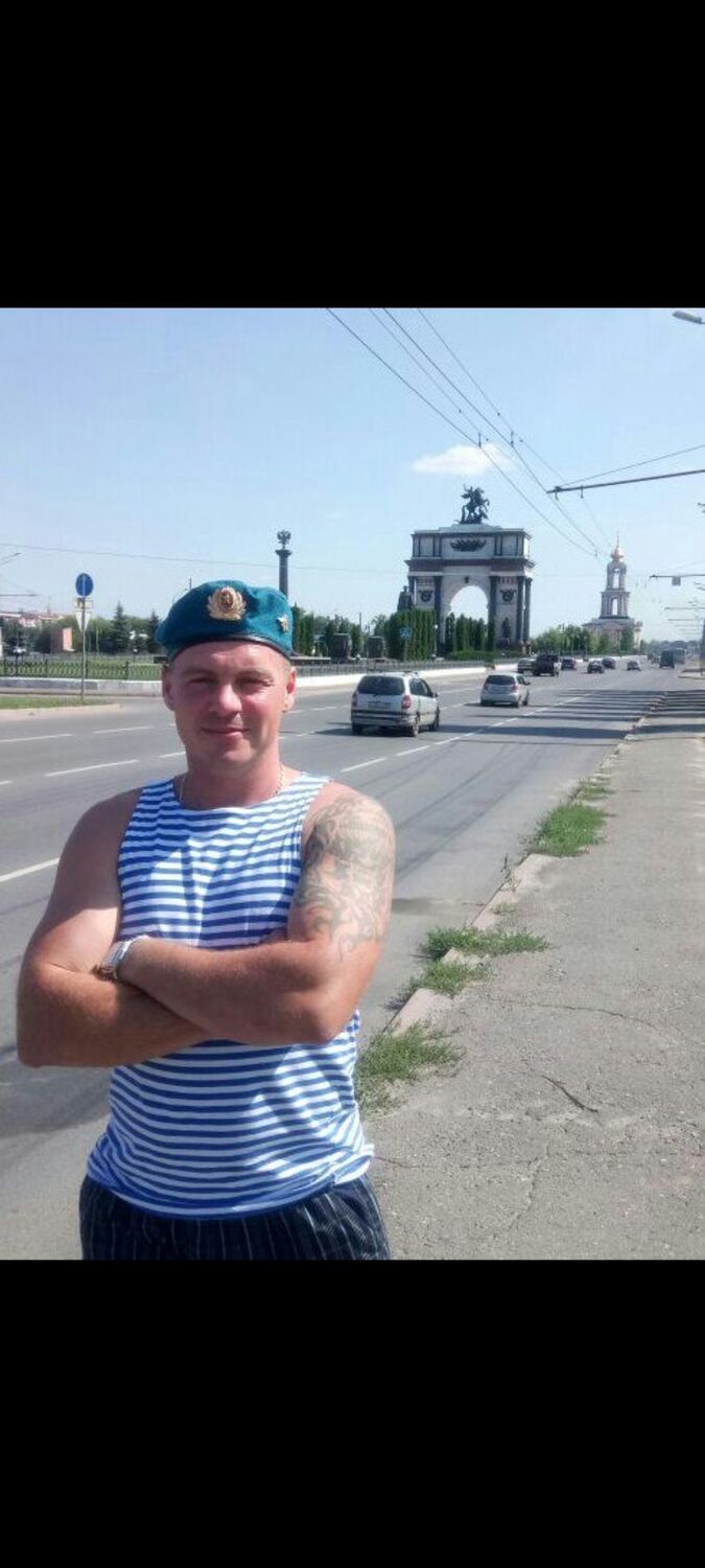  47582506  Aleks, 44 ,    Genk