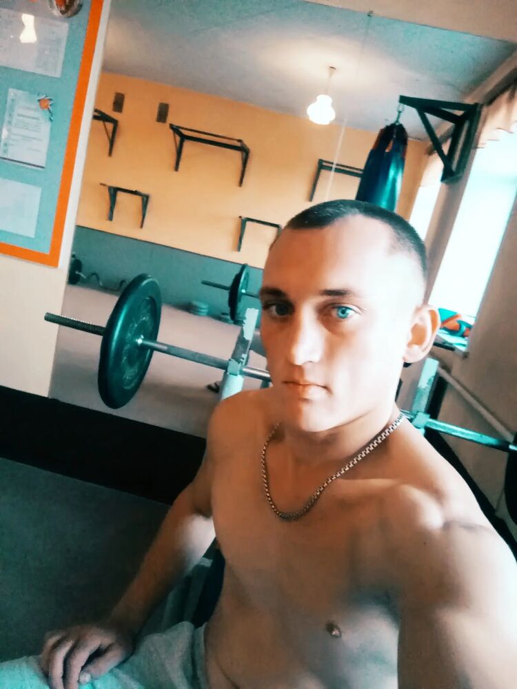  ,   Vladimir, 29 ,     