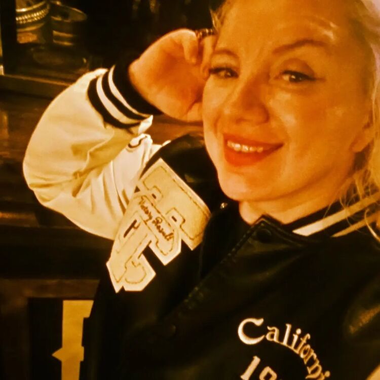  50556536  Lesya, 38 ,    