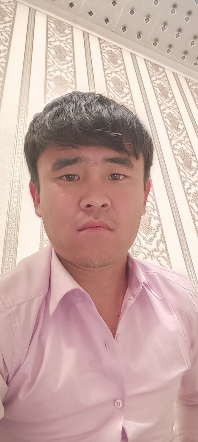  42649366  Bohodir, 28 ,    