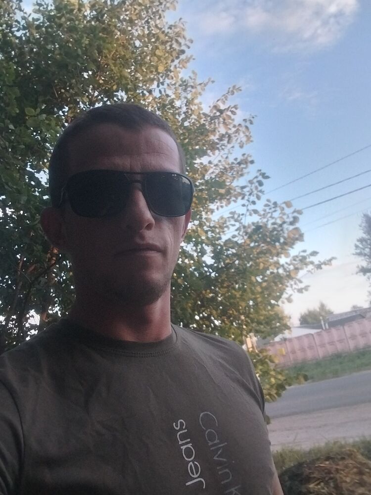  43898486  , 33 ,     