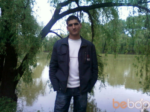  1316356  Slavik, 35 ,    