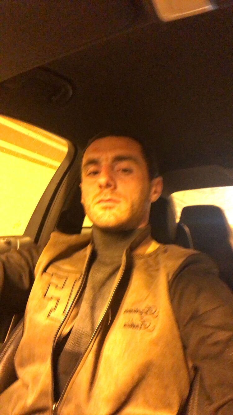  49715586  , 33 ,    