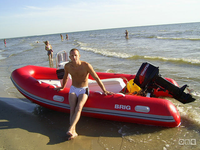  7978676  Vitaly, 40 ,    
